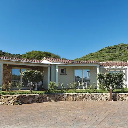 Piccolo - Adults Only 4*